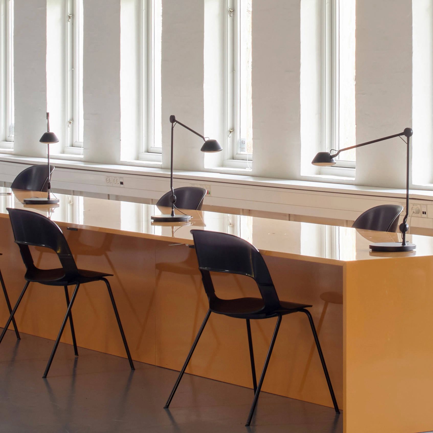 Fritz Hansen AQ01 Pöytävalaisin - Image 5